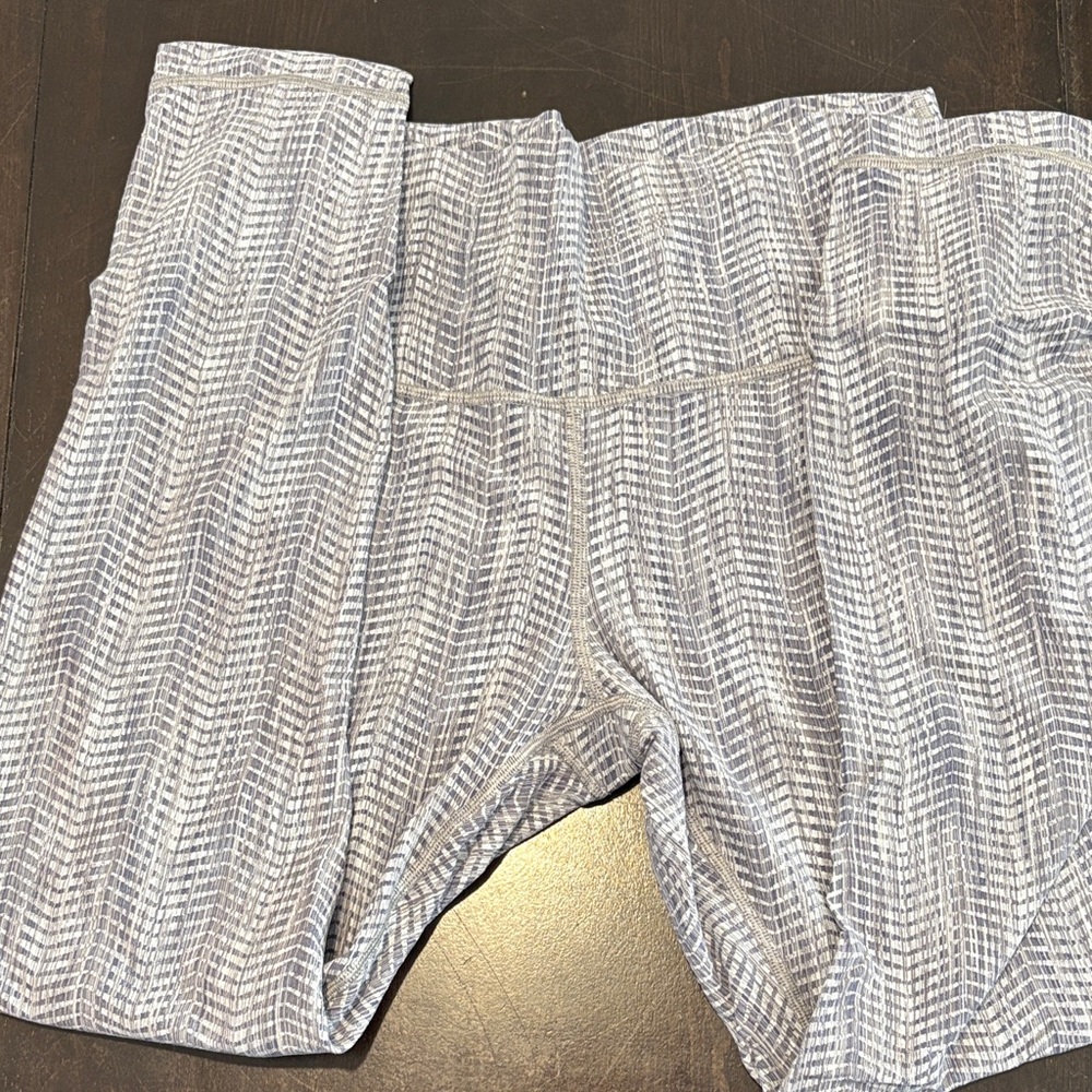 Lululemon Align pants leggings - Picture 6 of 8